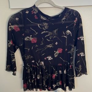Cropped black top with flowers